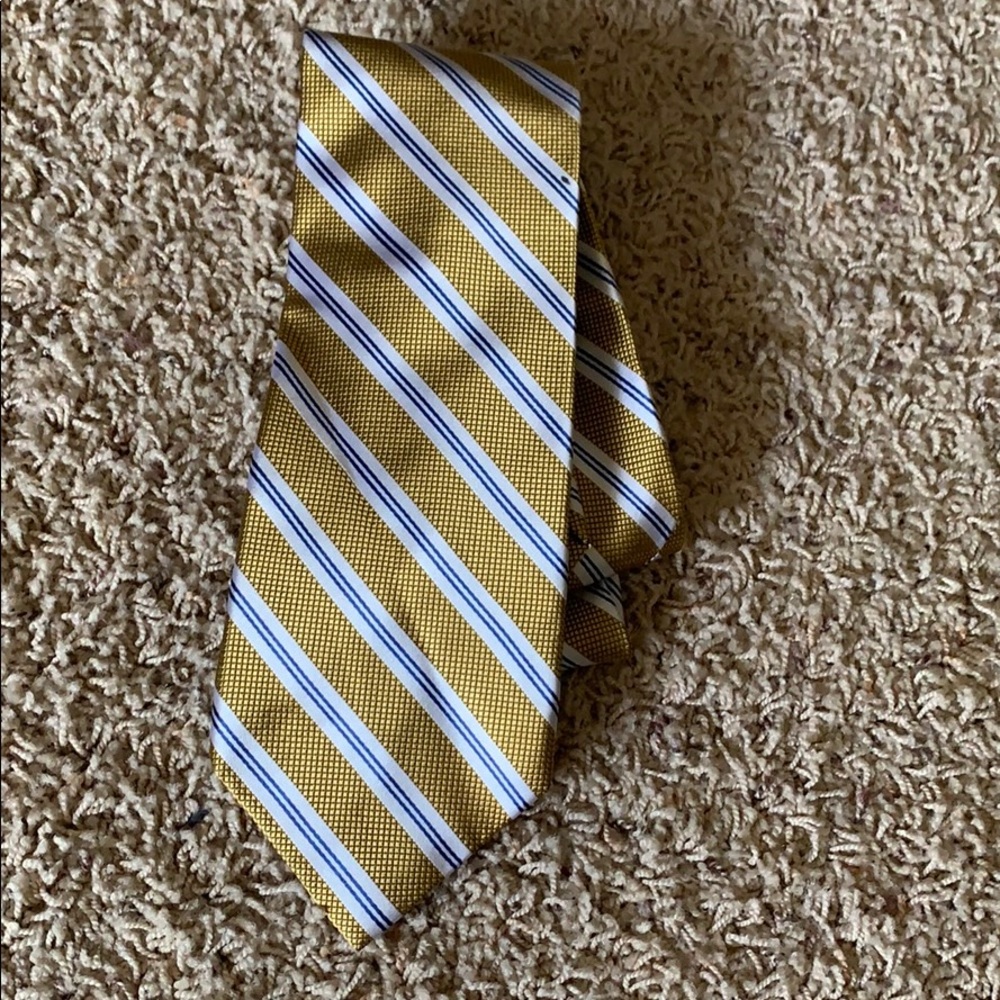 Men’s striped tie